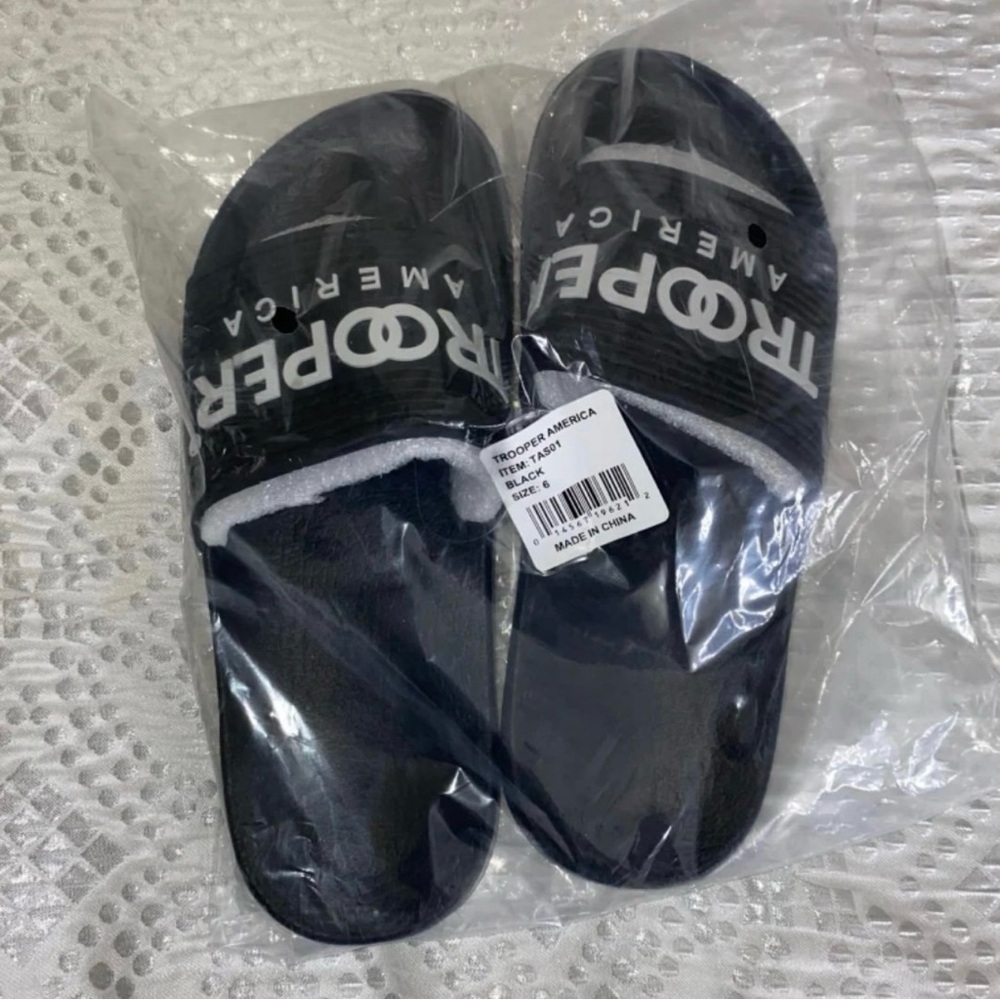 Black Slippers Trooper america unisex women 8.5/ men size 6.